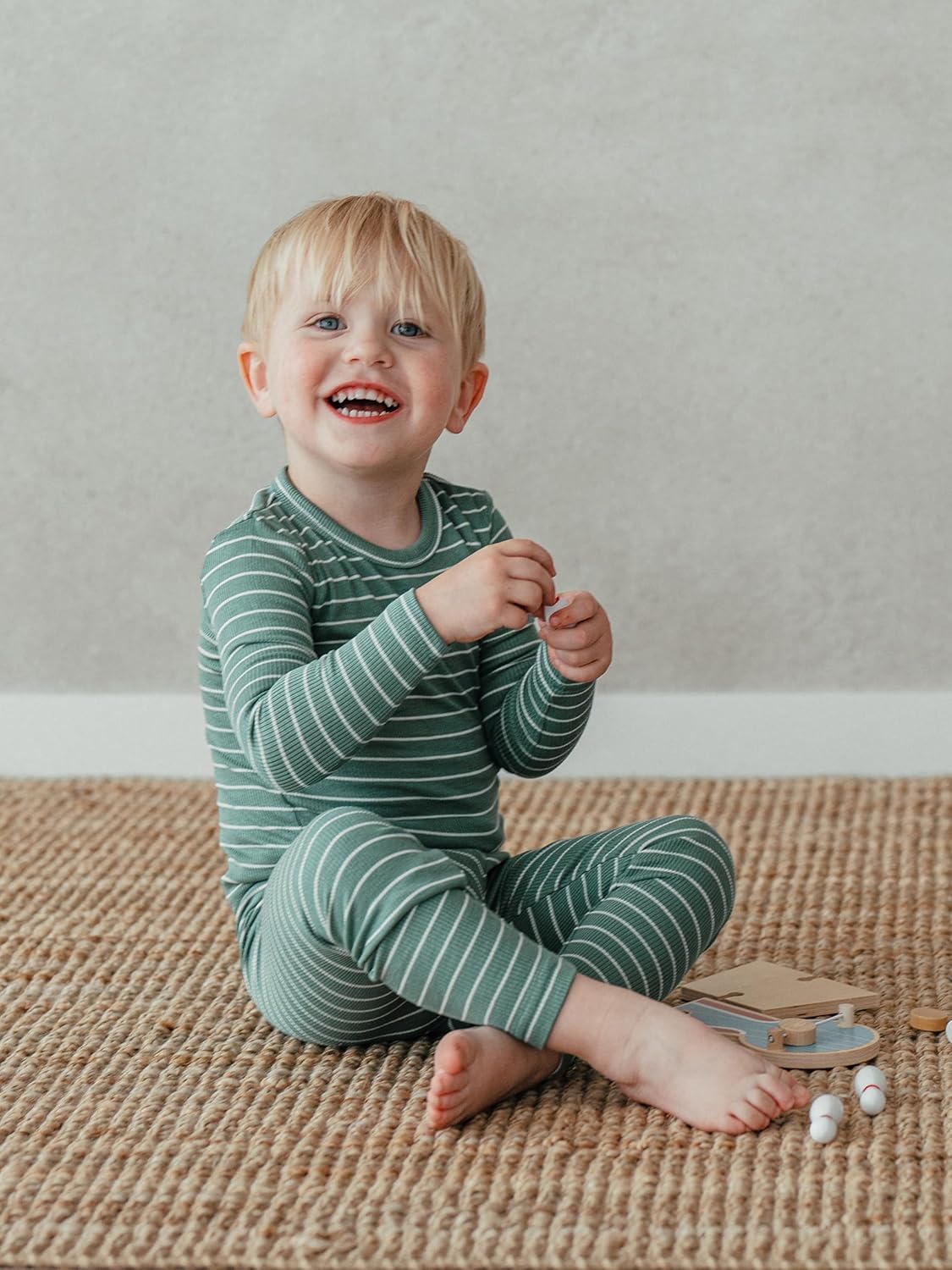 AVAUMA Stripe Pattern Baby Boys Girls Pajama Set Kids Toddler Snug fit Ribbed Sleepwear pjs for Daily Life Style