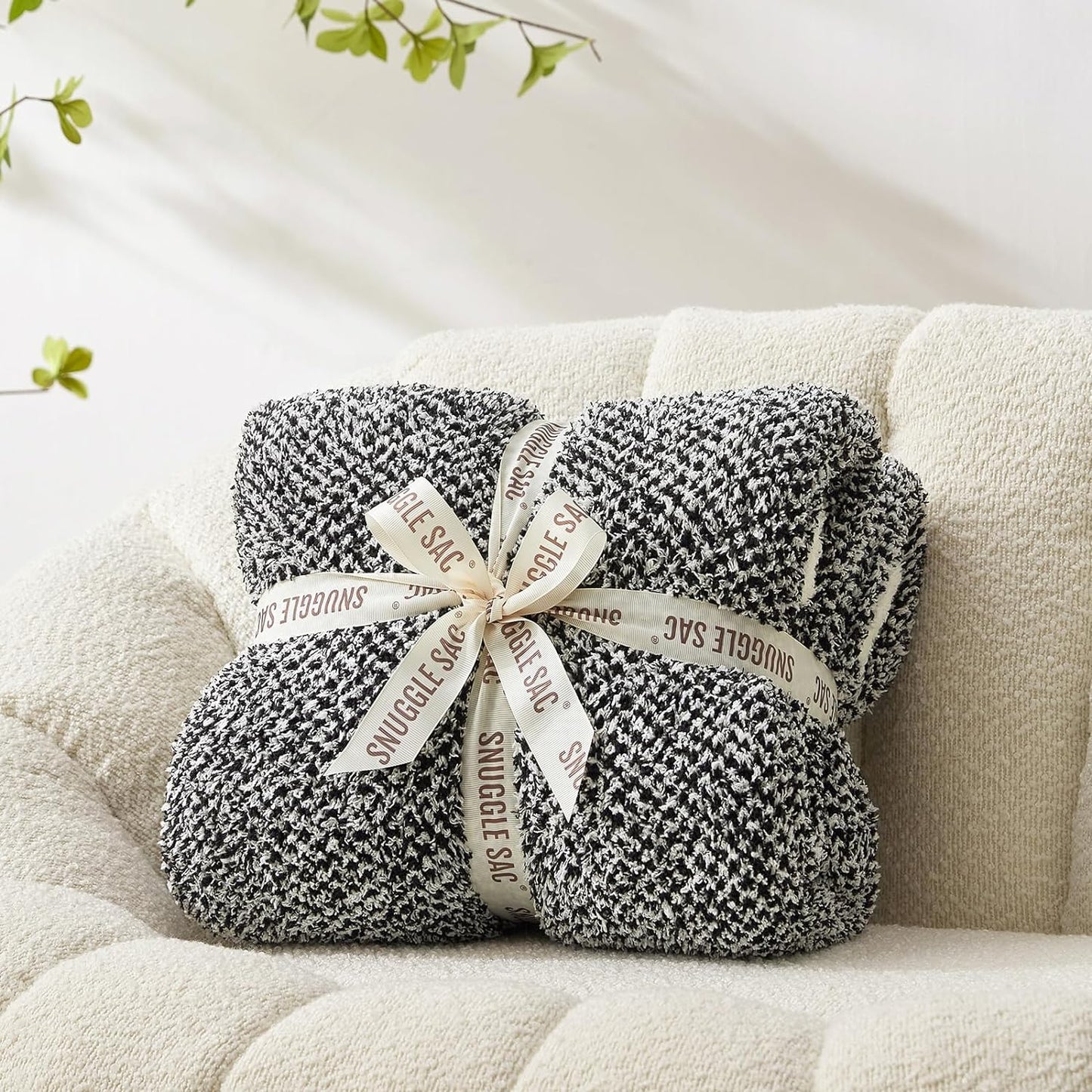 Snuggle Sac Soft Warm Bed Blanket Oversized Twin XL 66x90“, Super Soft Warm Blankets for Bed, Living Room, Luxurious Microfiber Blanket Dupes, Heather Black, 66x90 inches