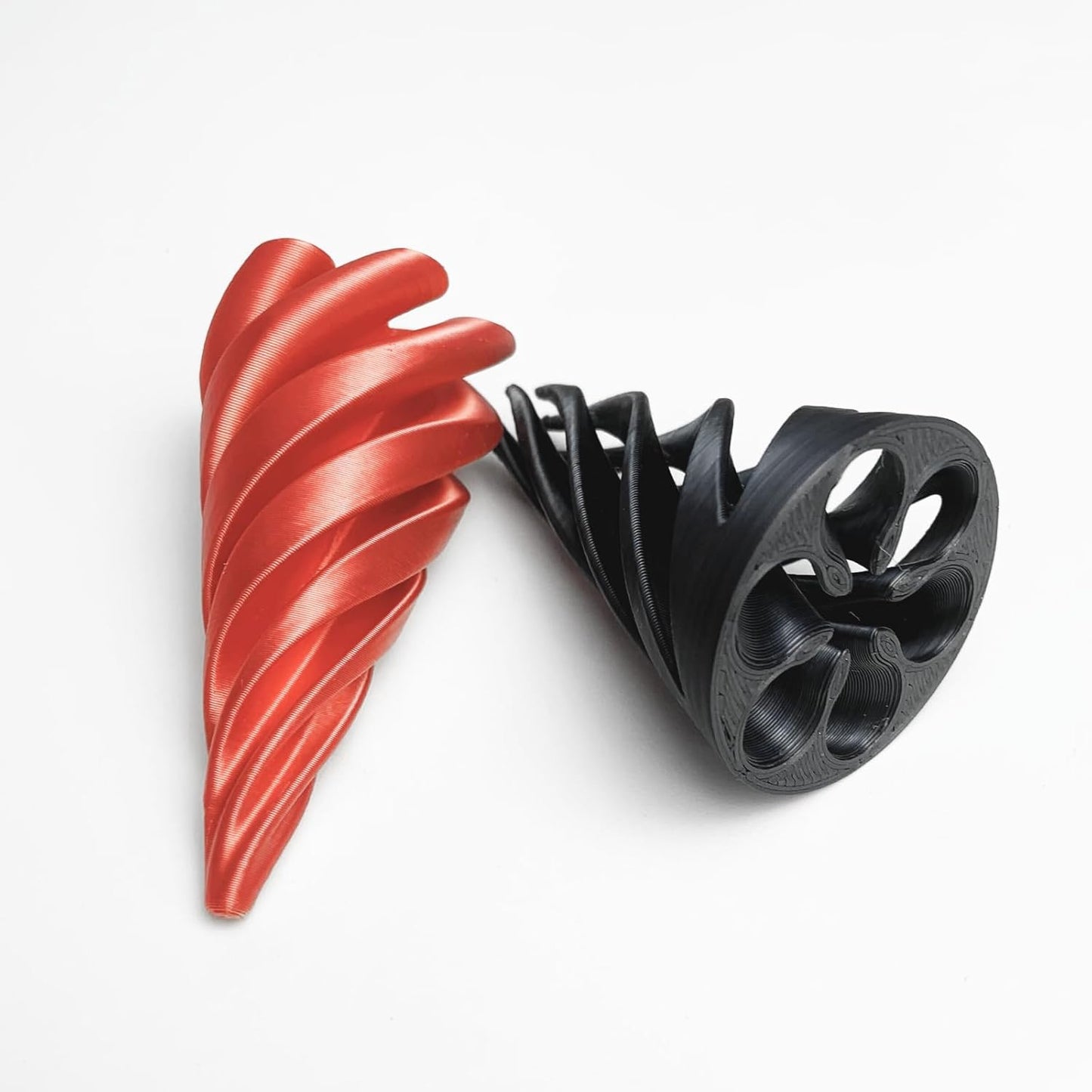 2PCS Impossible Pyramid Passthrough Sculpture, Pass Through Pyramid Fidget Toy 3D Printed Spiral Cone Fidget Toy, Mini Vortex Thread Illusion, Desktop Deco Souvenir Gift Mini Stress Relief Desk Toy