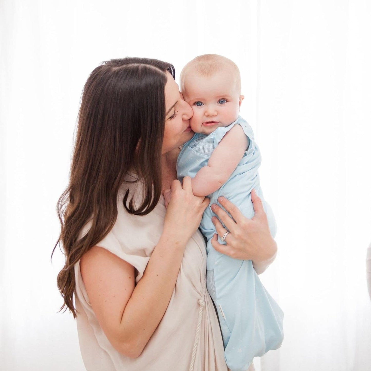 Happiest Baby Sleepea 5-Second Swaddle - 100% Organic Cotton Baby Swaddle Blanket - Doctor Designed Promotes Healthy Hip Development (Teal Stars, Medium)