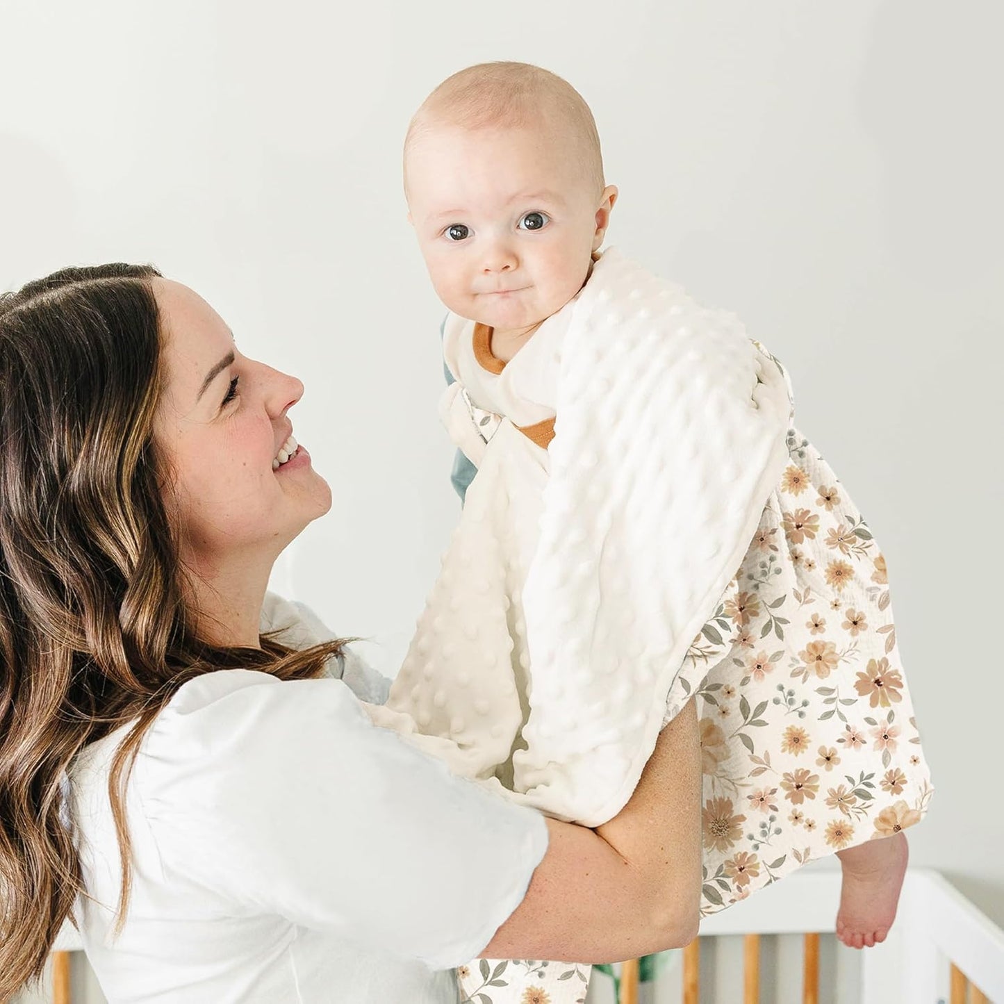 Konssy Baby Blankets for Unisex Boys Girls, Super Soft Nursery Minky Blankets with Muslin Cotton Front and Dotted Fleece Backing, Printed Bed Throws Newborn