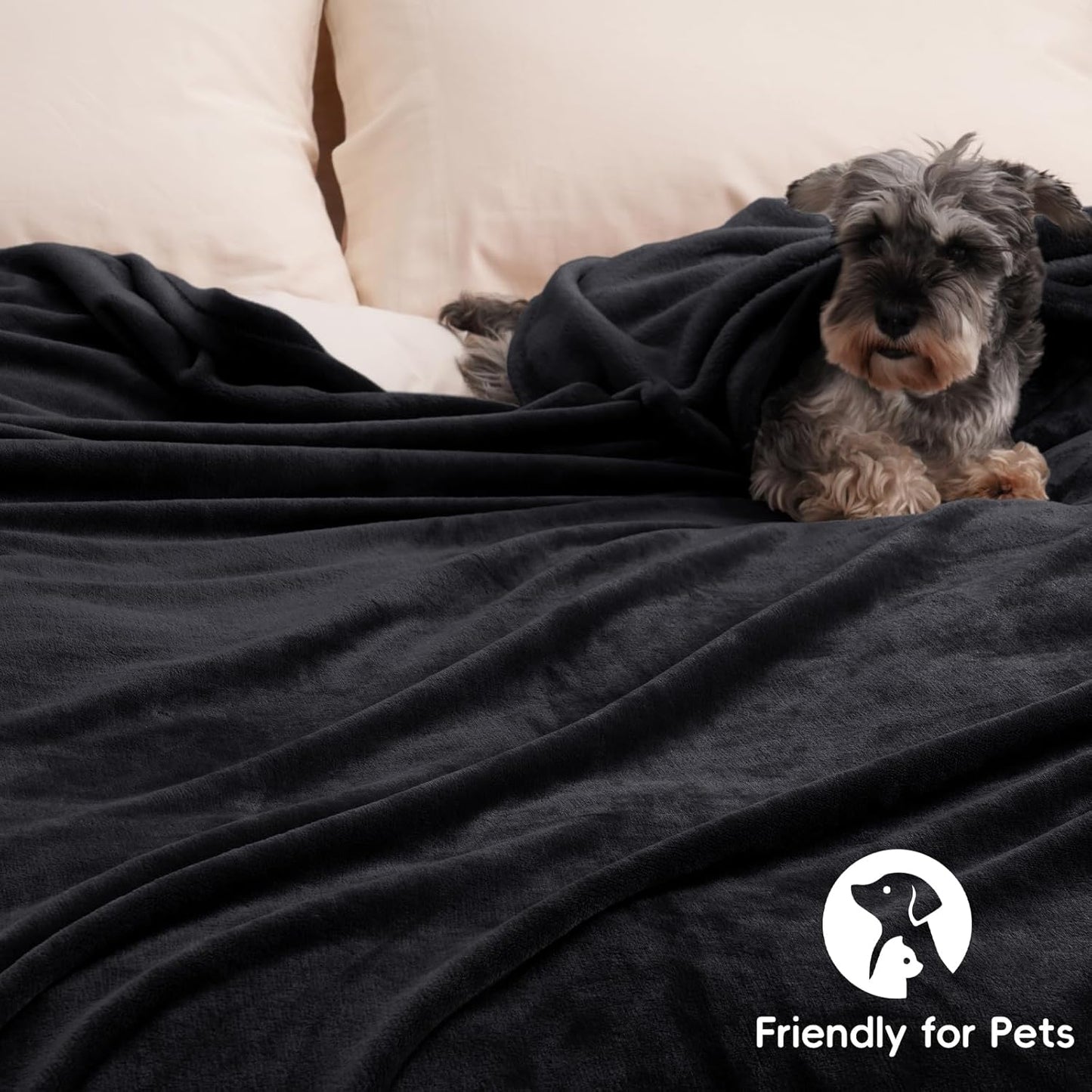 PHF Ultra Soft Fleece Blanket King Size, No Shed No Pilling Luxury Plush Cozy 300GSM Lightweight Blanket for Bed, Couch, Chair, Sofa Suitable for All Season, 108" x 90", Black