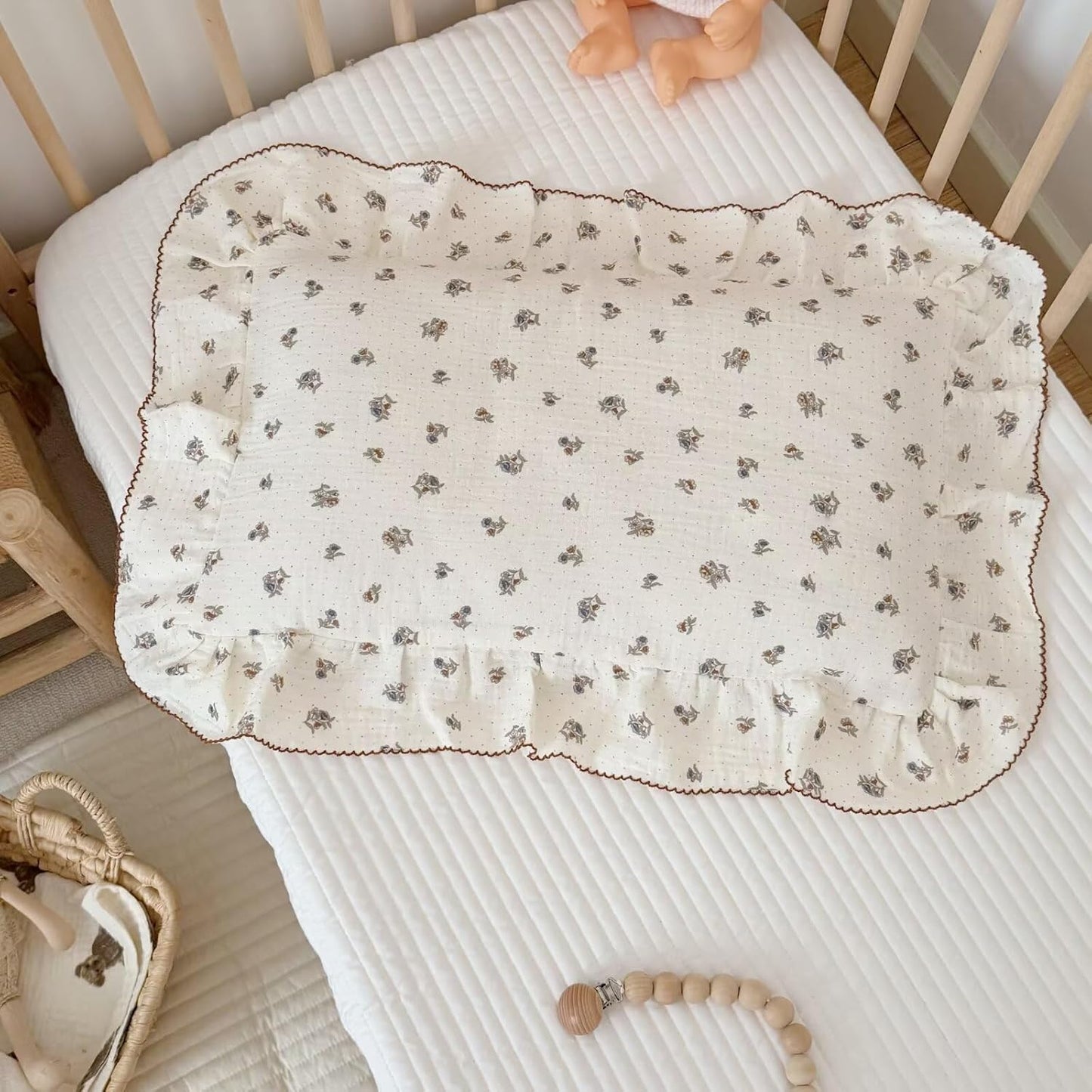 BuLuTu 100% Cotton Muslin Pillow Covers Fit for Kids Standard Size Pillow, Pansy Floral Print with Dots Pattern Children Ruffled Pillow Case, 1 pc, 20x26 Inch, Machine Washable