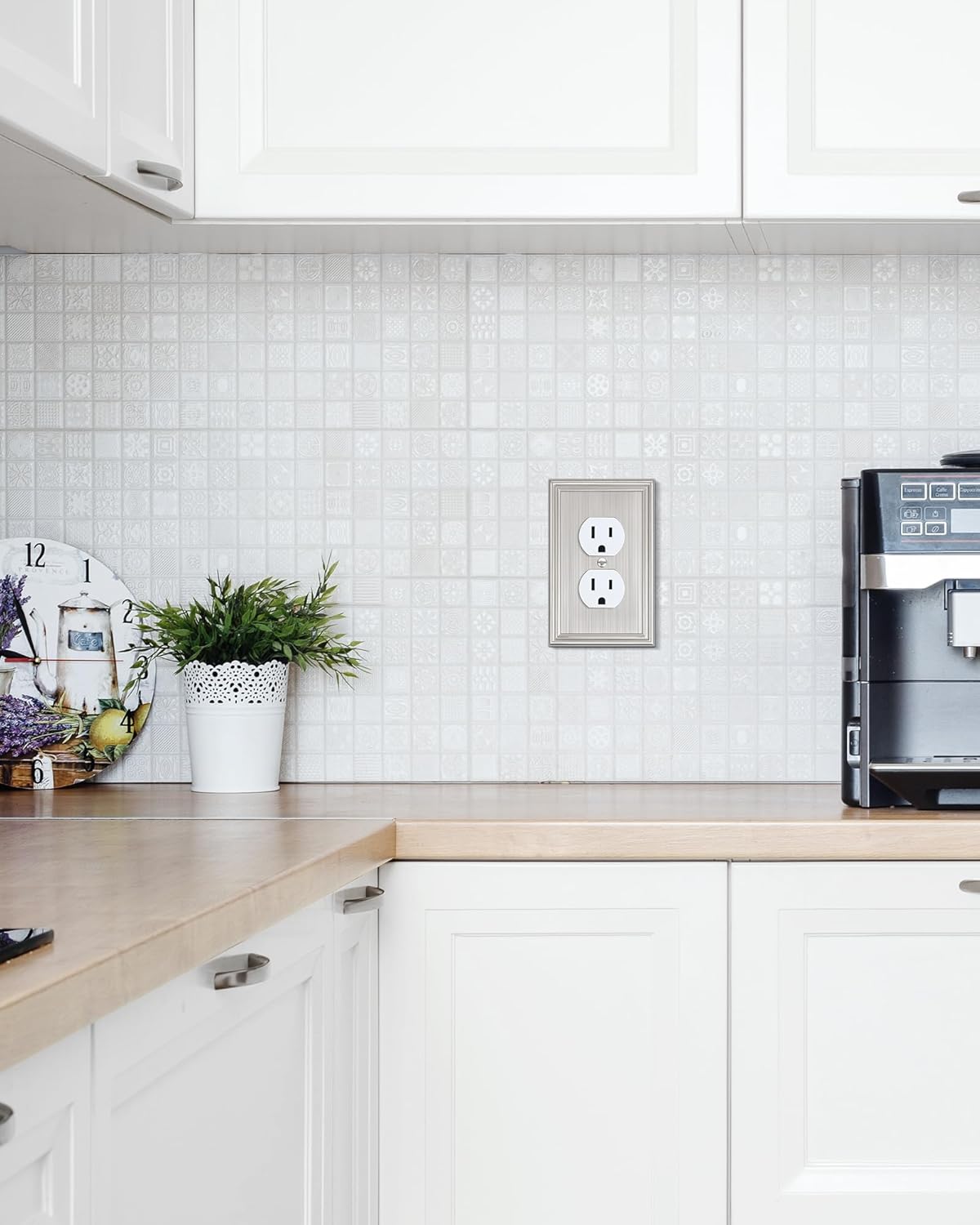 6-Pack Single Duplex Outlet Cover Plate, Decorative Brushed Nickel Switch Plates and Outlet Covers, Metal Wall Plates for Electrical Outlets, 1 Gang Receptacle Cover, Corrosion Resistant