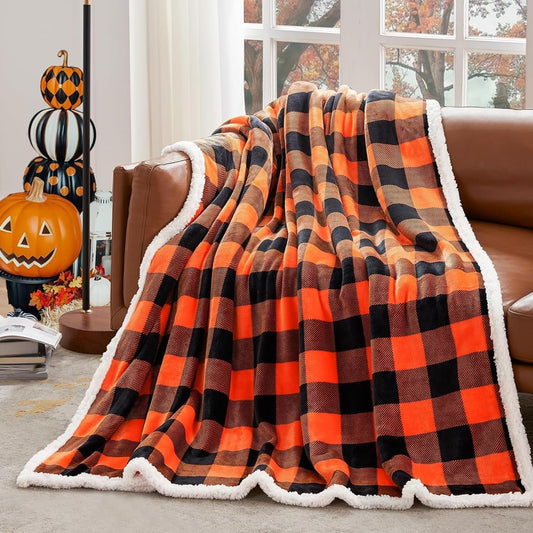 Touchat Halloween Blanket Twin Size 60" X 70"，Fall Autumn Harvest Sherpa Fuzzy Fluffy Soft Cozy Blankets, Fleece Flannel Plush Microfiber Throw for Couch Bed Sofa, Halloween Decor (Orange)