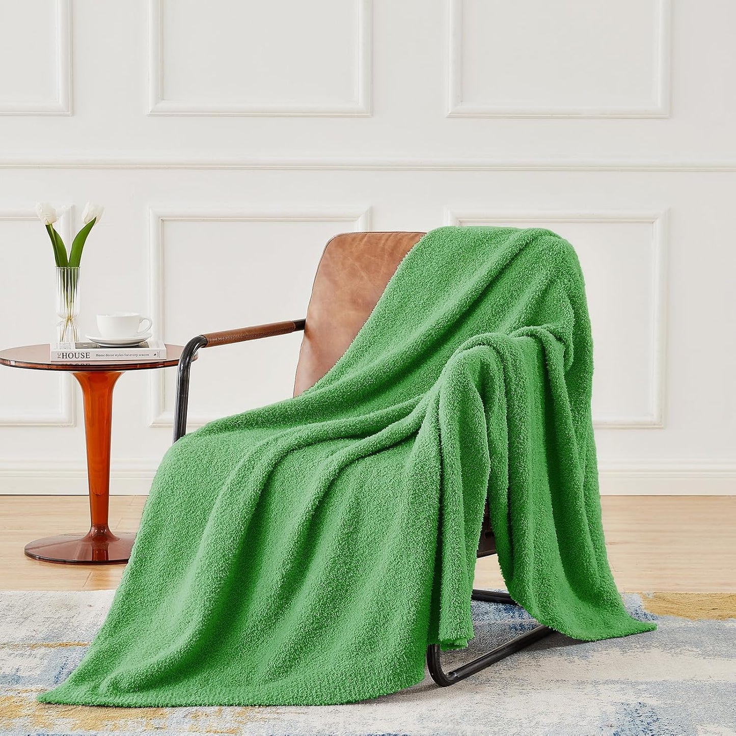CYMULA Super Soft Green Throw Blanket - Lightweight Plush Fuzzy Fluffy Warm Cozy Blankets and Throws for Sofa Bed All Season Use, 60 x 80 inches