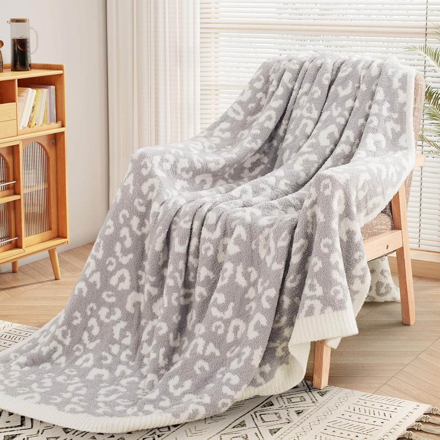 NEXHOME PRO Leopard Soft Blanket Twin Size, Fuzzy Throw Blanket for Couch Bed Sofa Picnic, Knit Blankets for Women Gifts Grey 60 x 80 inches