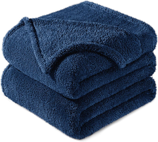Exclusivo Mezcla King Size Flannel Fleece Blanket, Super Soft Velvet Plush Bed Blanket, Fuzzy Cozy and Warm for All Seasons, 90x104 Inches, Navy Blue