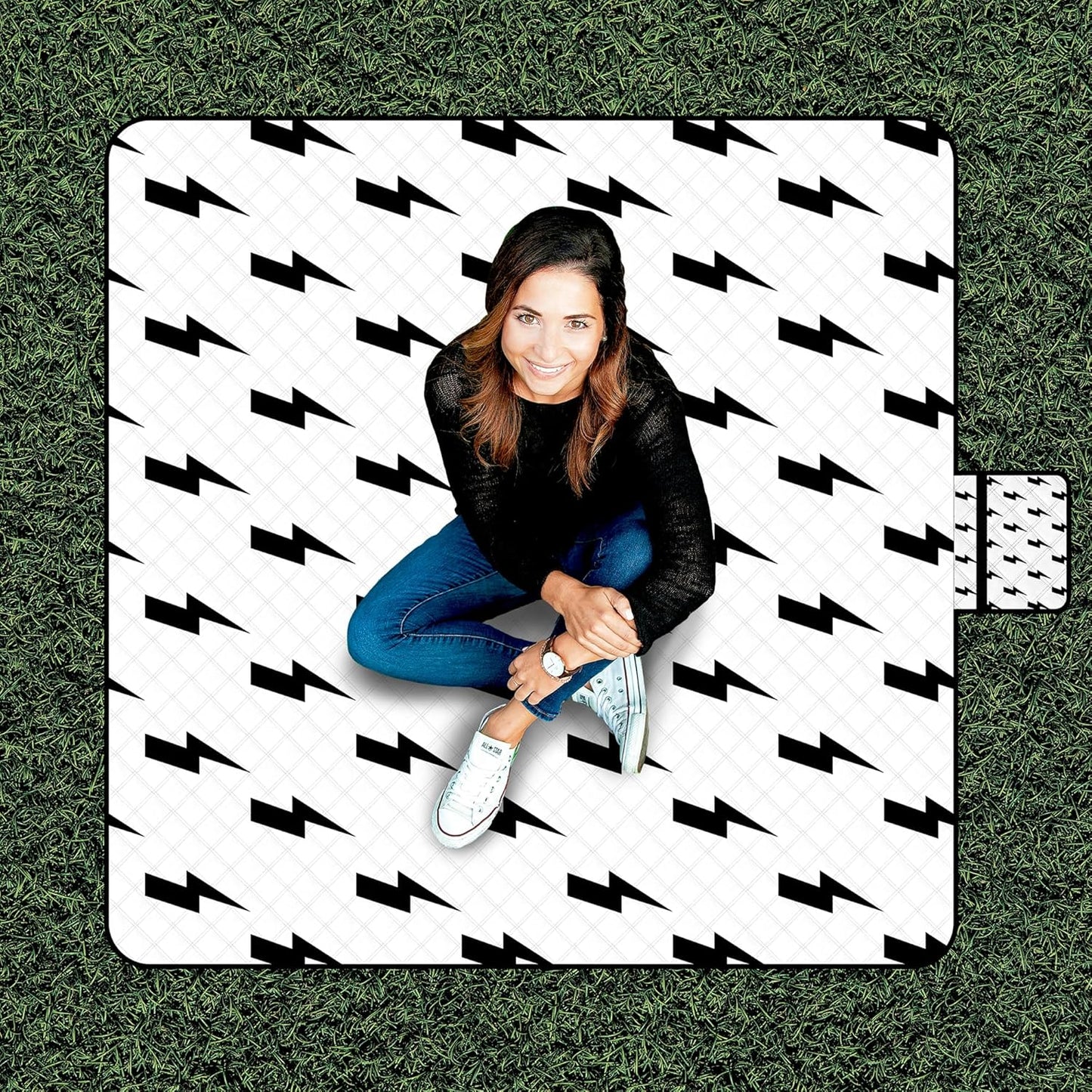 79''x79'' Extra Large Picnic Blankets, Waterproof Sandproof Foldable Outdoor Picnic Mat, Portable 3-Layer Fabric Beach Blanket for Camping, Park, Travel, Family Friends-Stylish Lightning Pattern